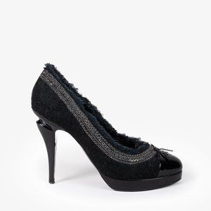 Chanel Tweed Cap-Toe CC Pumps